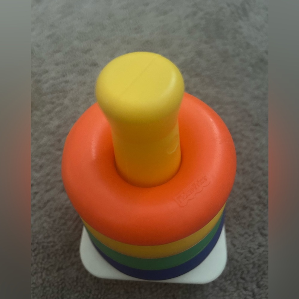 Fisher-Price Rainbow Stacking Rings - Picture 5 of 6